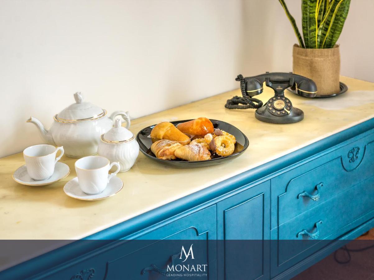 Bed & Breakfast Monart Hospitality 2*