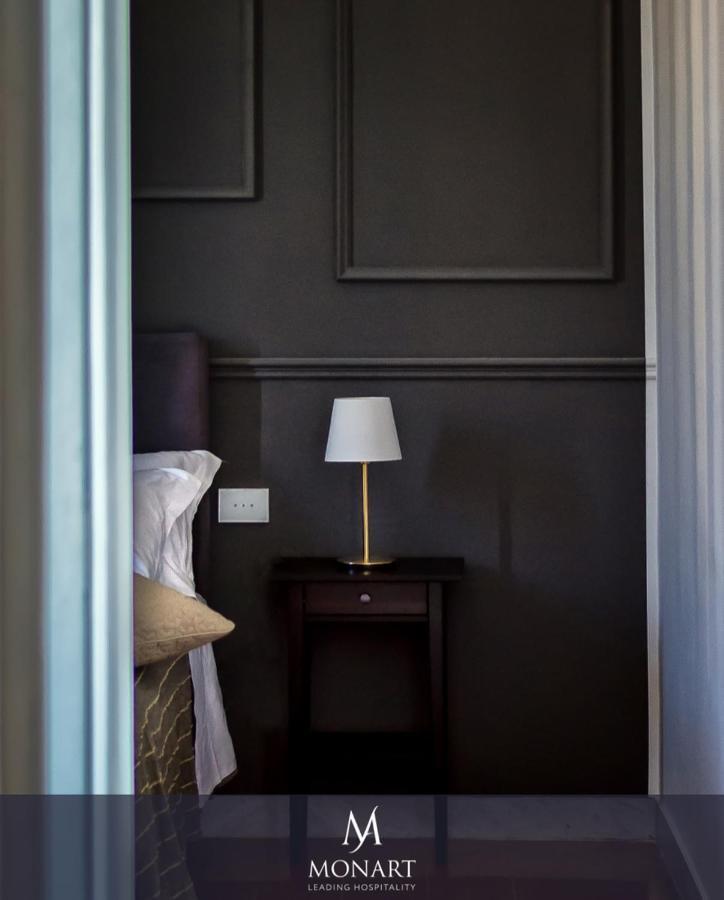 Monart Hospitality Bed & Breakfast Napoli